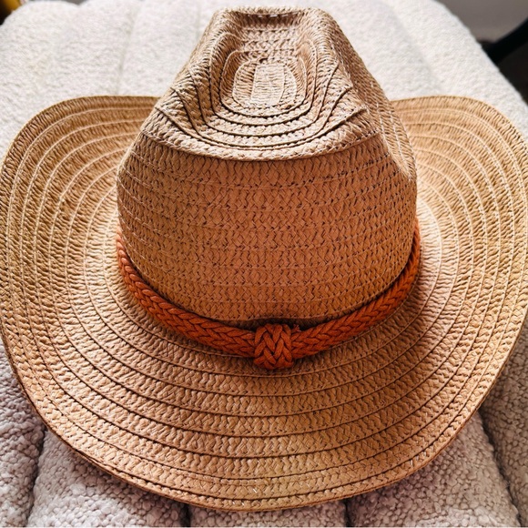 Accessories - Stylish Tan Straw Hat with Orange Band